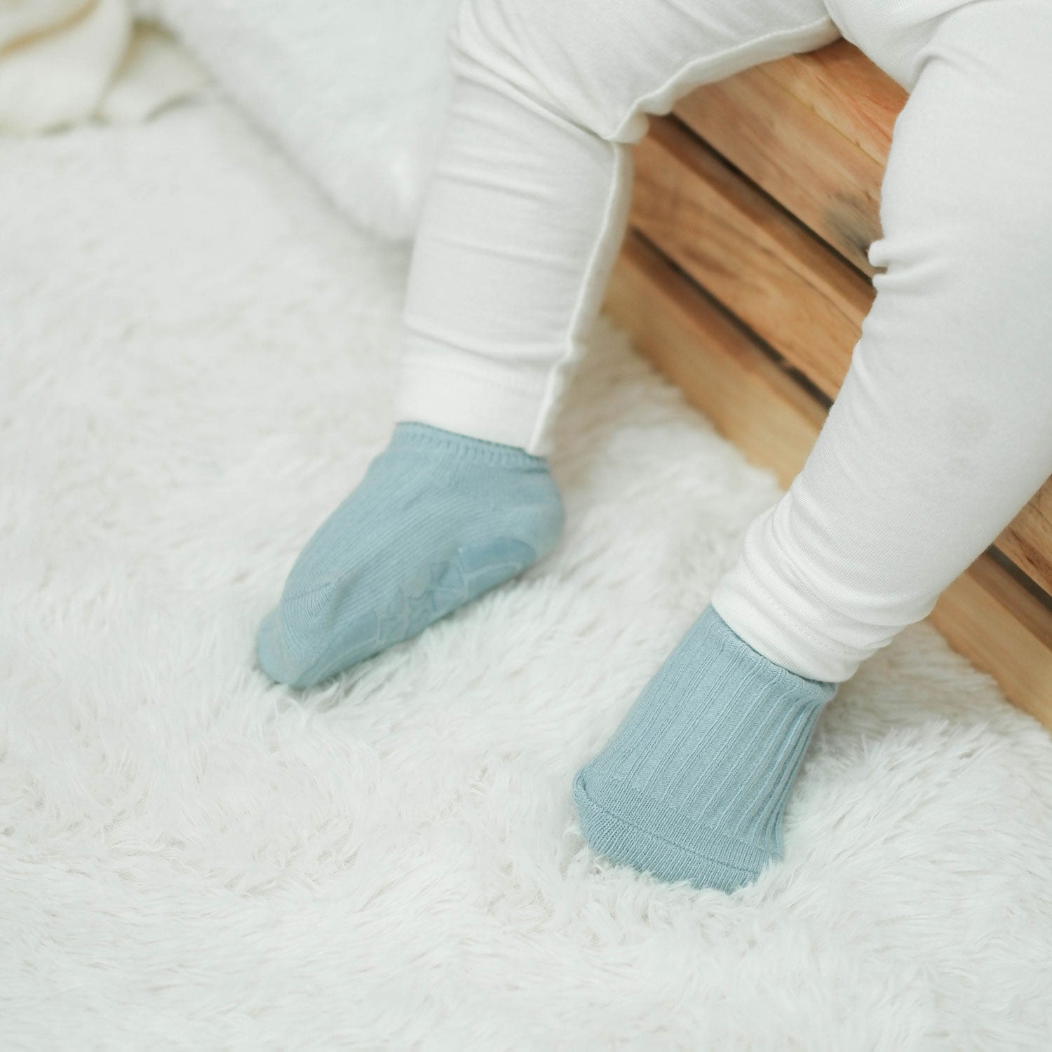 Nice Kids - Baby Booties Socks (Kaos Kaki Bayi Anti Slip 0-3 Bulan)